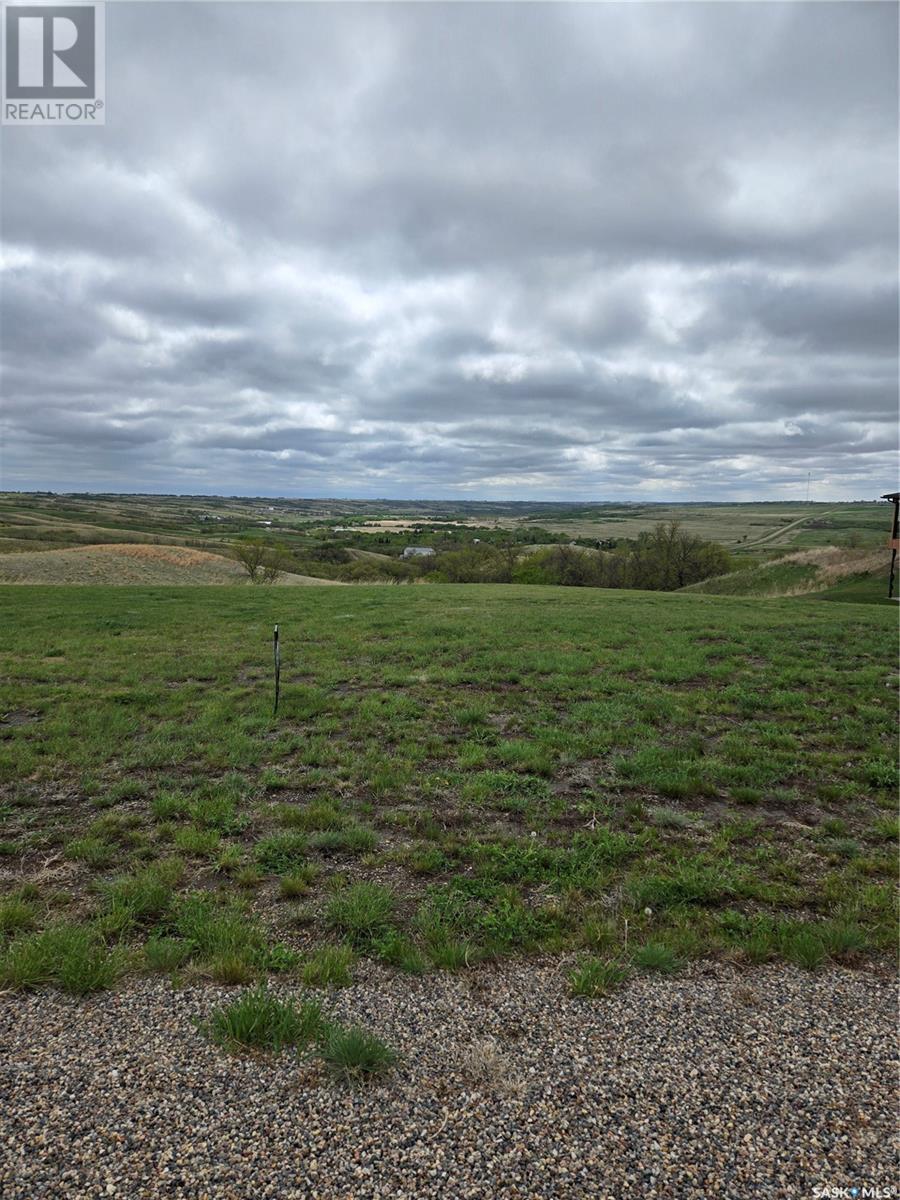 2 Rocky Hollow Drive, Oxbow, SK S0C 2B0