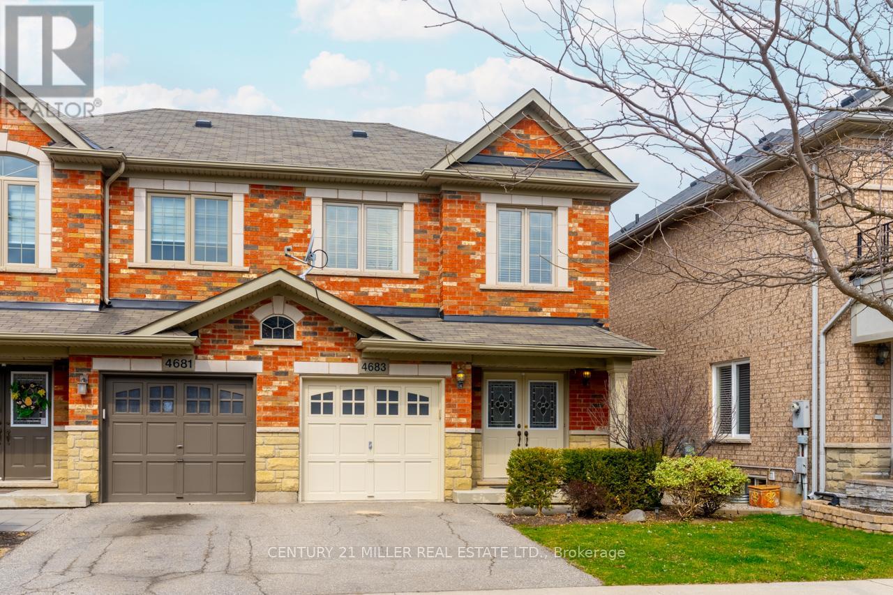 4683 Kurtz Rd, Burlington, ON L7M 0G1