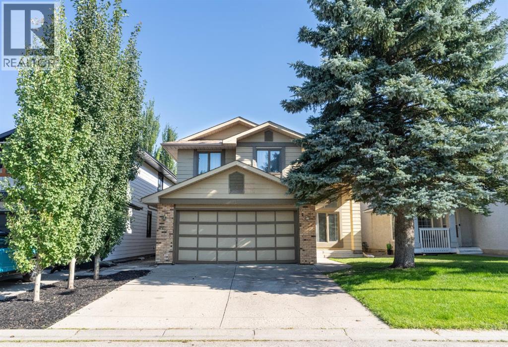 33 Sundown Close SE, Calgary, AB T2X 2X3