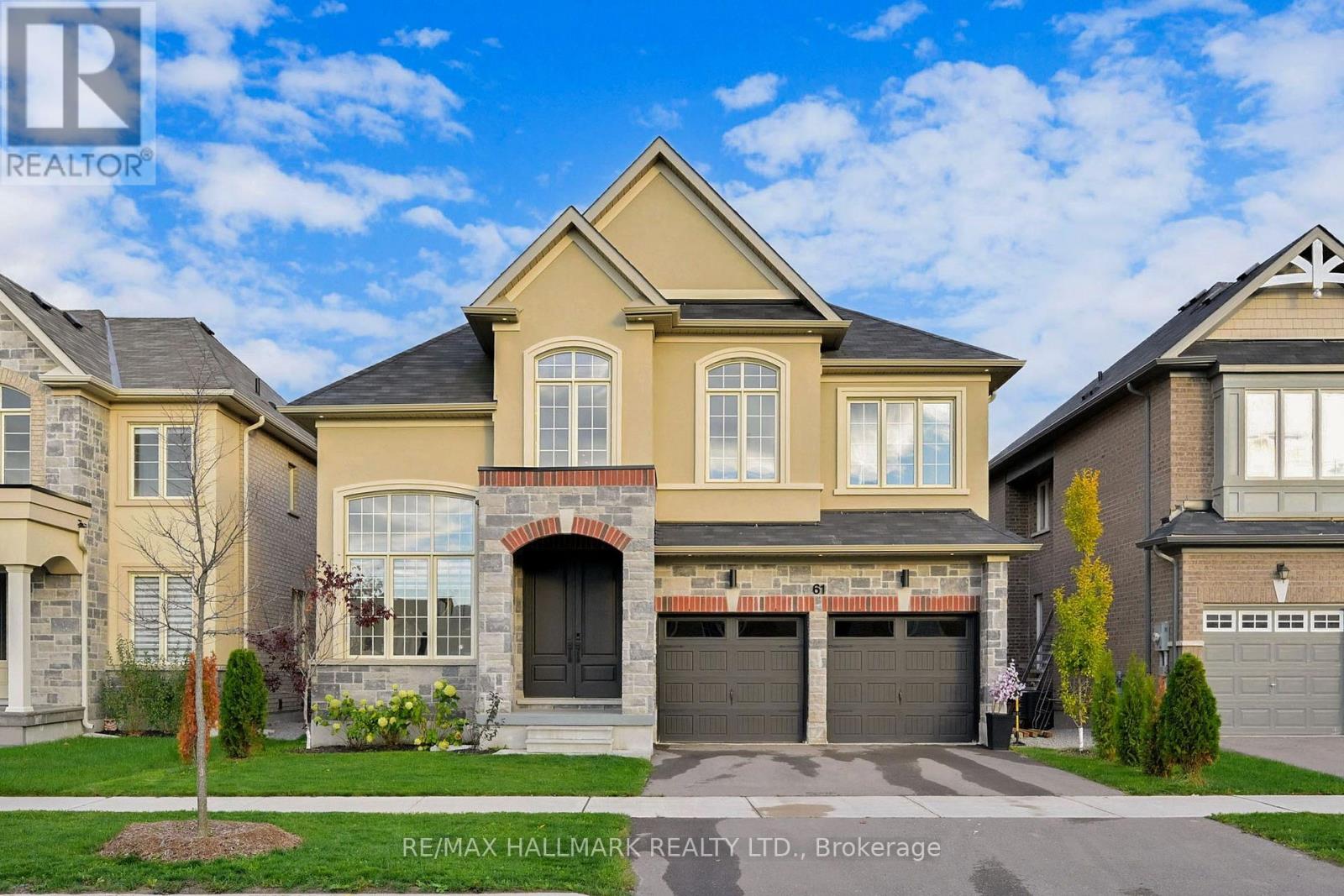 61 Strathgreen Ln, Georgina Keswick South, ON L4P 0J3