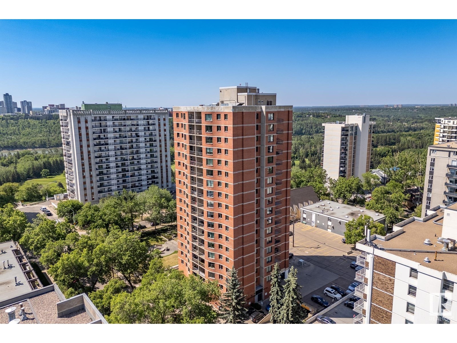 9916 113 Street #202, Edmonton, AB T5K 2N3