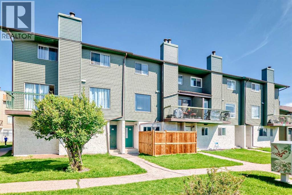 2511 38 Street Ne Unit 38, Calgary, AB T1Y 4M7