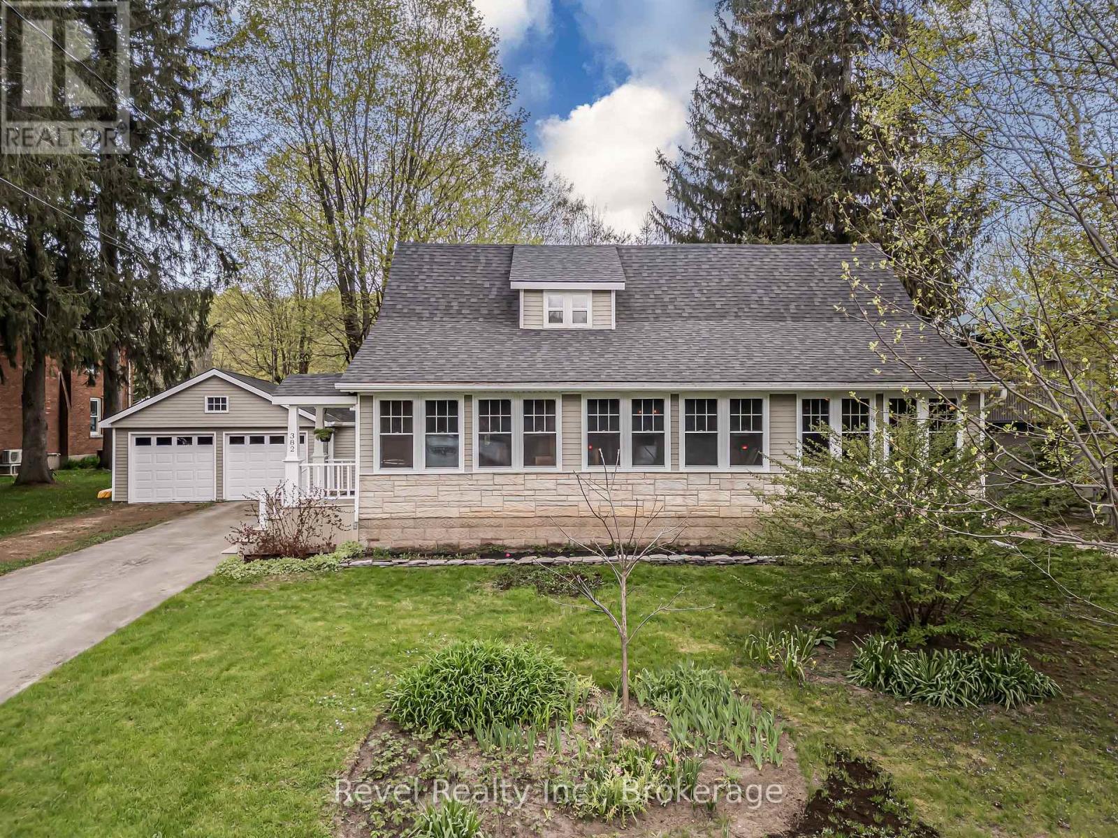 382 2nd Avenue Southeast, Georgian Bluffs, ON N4K 5T1