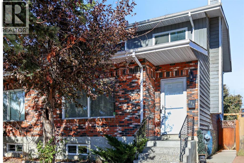 68 Avenue Sw Unit 832, Calgary, AB T2V 0N4
