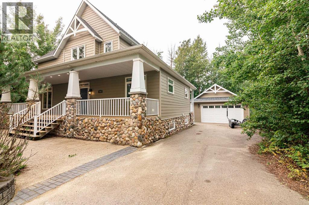 244 Canal St, Rural Ponoka County, AB T4L 2N3