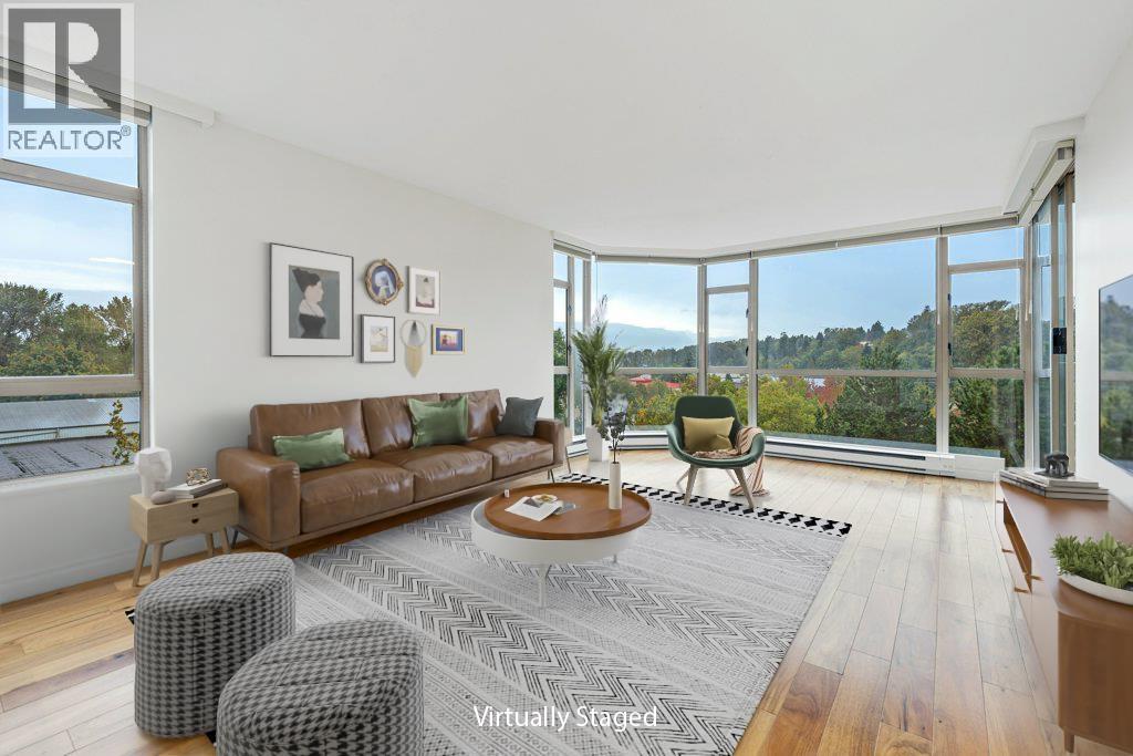 1327 E Keith Road Unit 701, North Vancouver, BC V7J 3T5