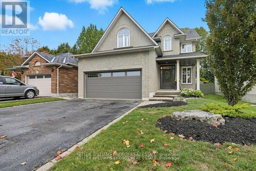 518 Britannia Ave E, Oshawa, ON L1L 1B7