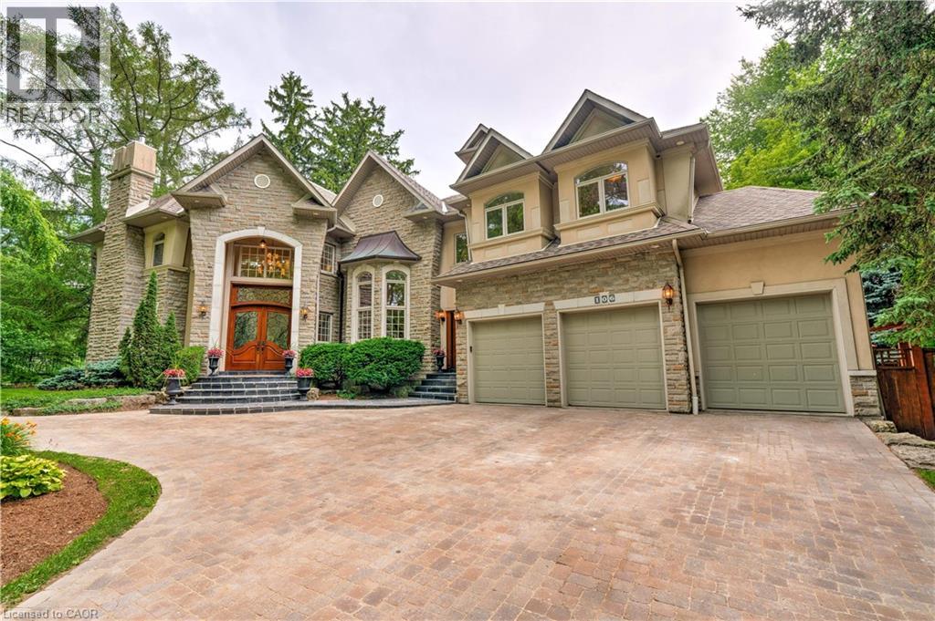 106 Appleby Pl, Burlington, ON L7L 2X1