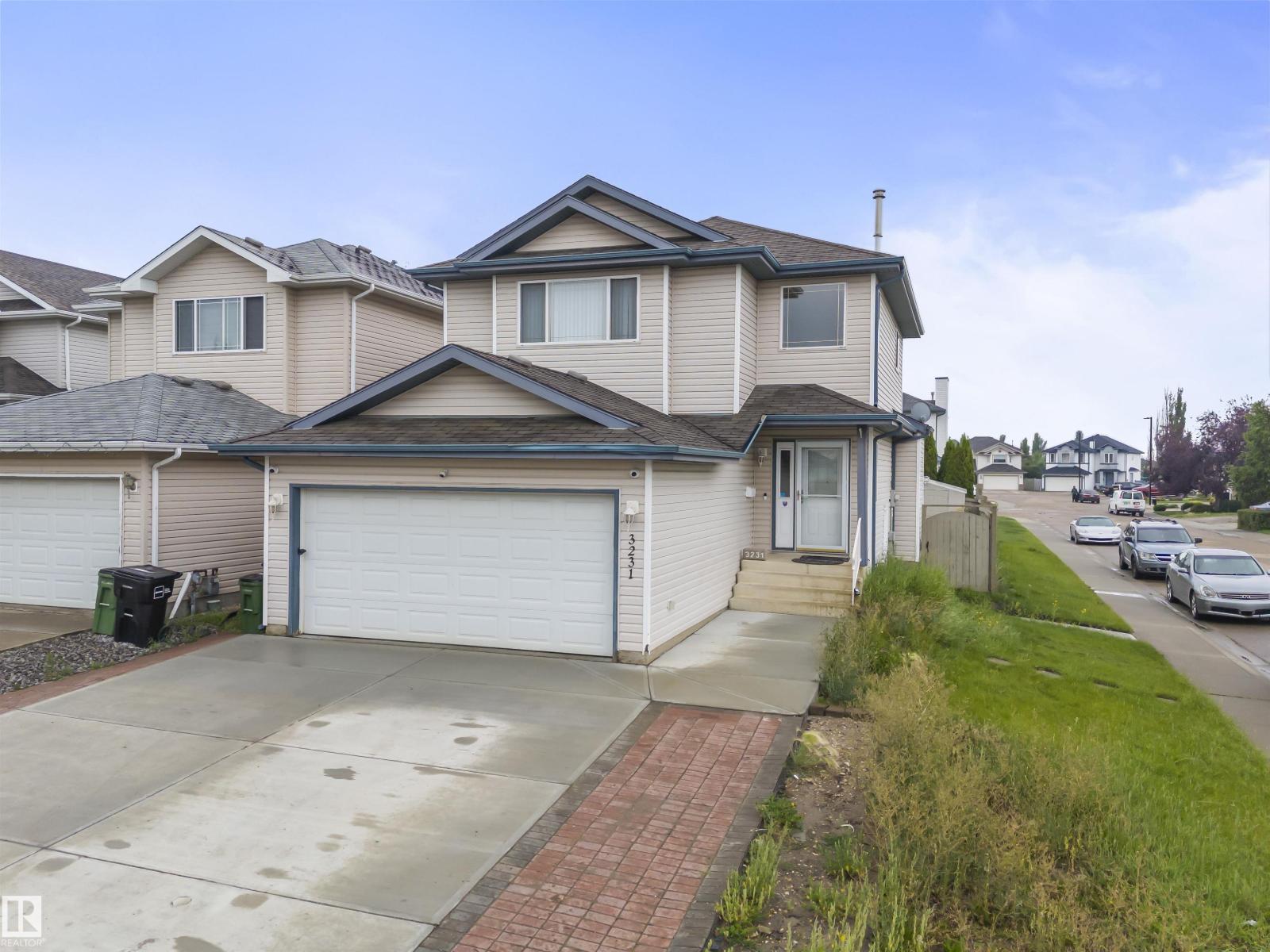 30 Ave Nw Unit 3231, Edmonton, AB T6T 1T4