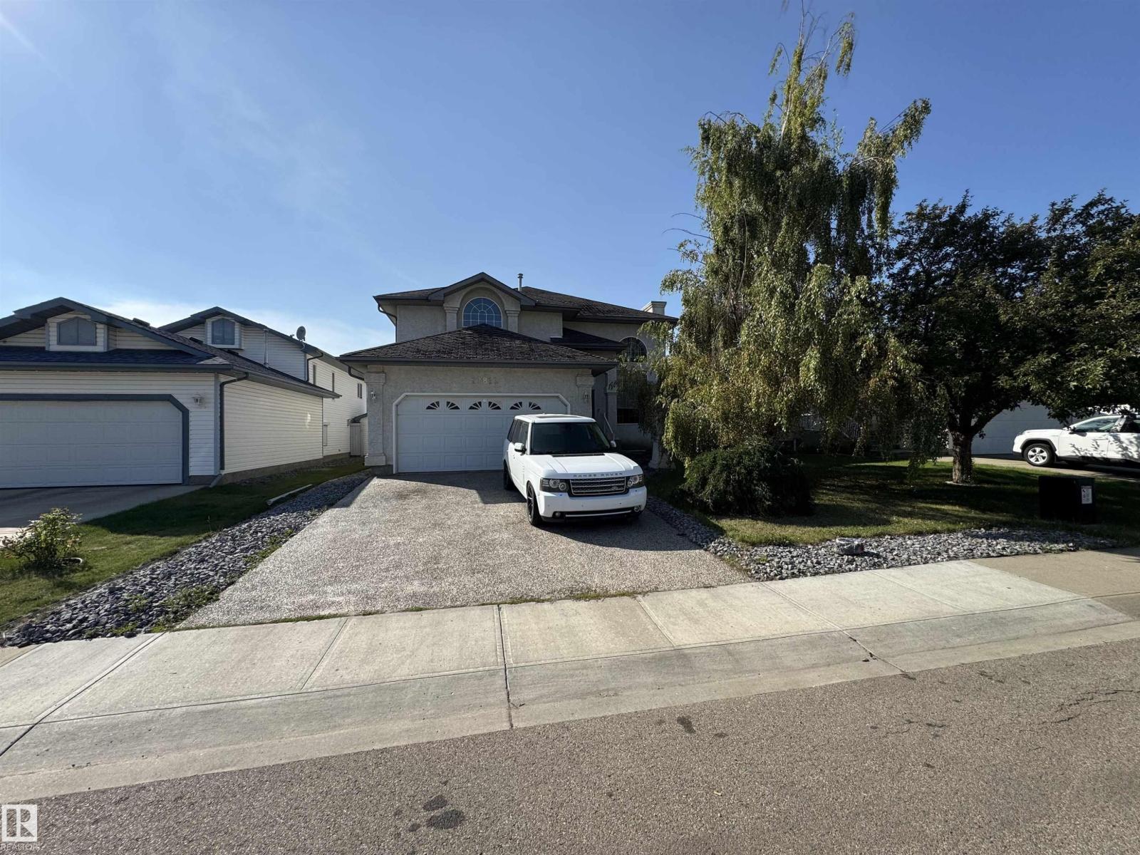 103 St Nw Unit 17812, Edmonton, AB T5X 5Y6
