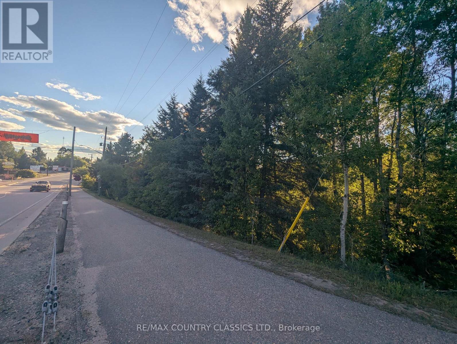 19380 Opeongo Line, Madawaska Valley, ON K0J 1B0