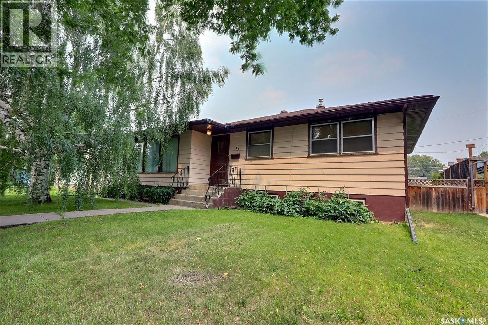 348 22 Street West, Prince Albert, SK S6V 4K4