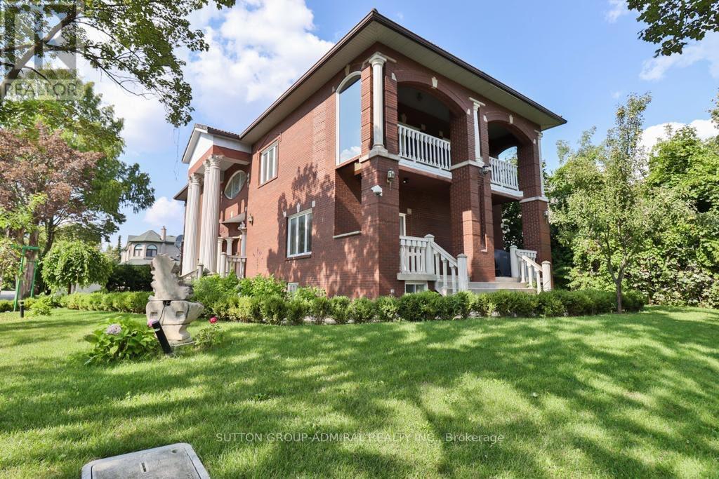 116 Goulding Ave, Toronto, ON M2M 1L4
