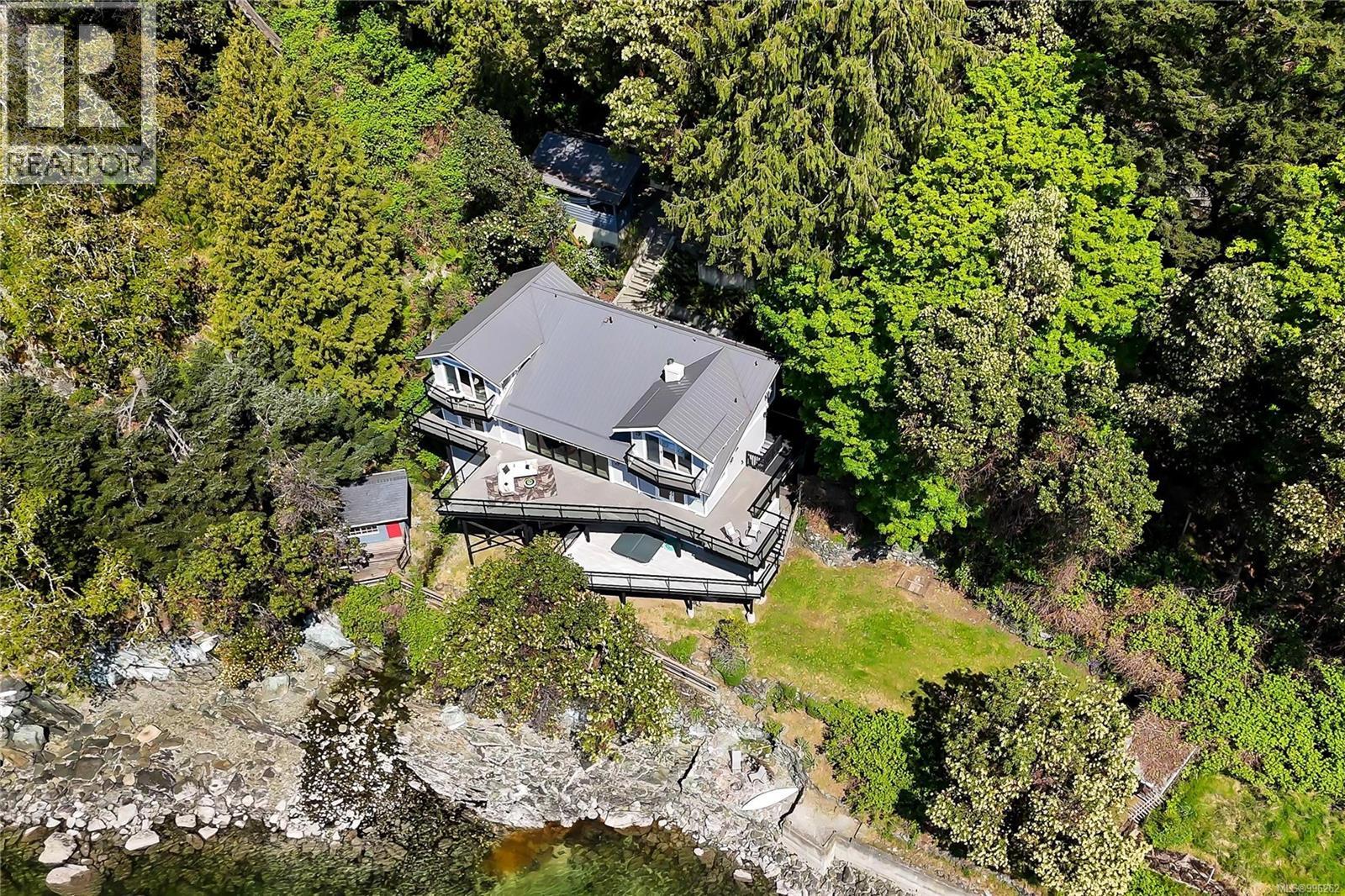 468 Arbutus Ave, Duncan, BC V9L 5X6