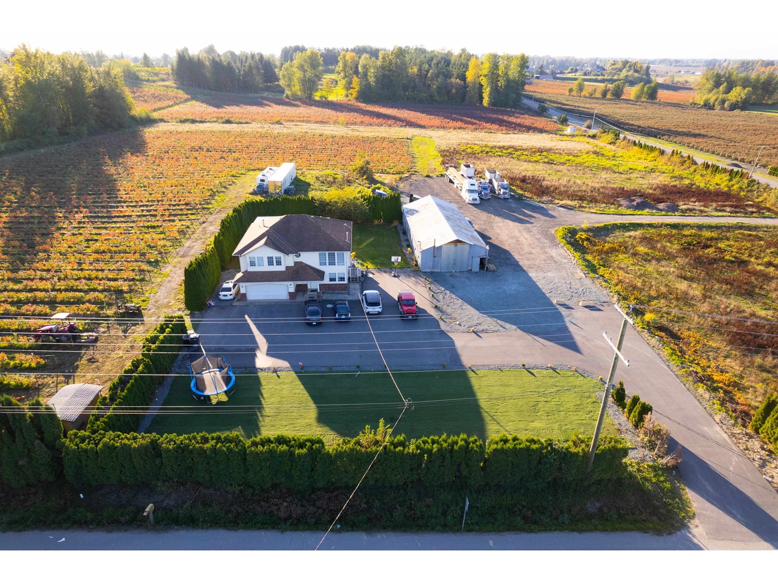3155 Bradner Rd, Abbotsford, BC V4X 1L3