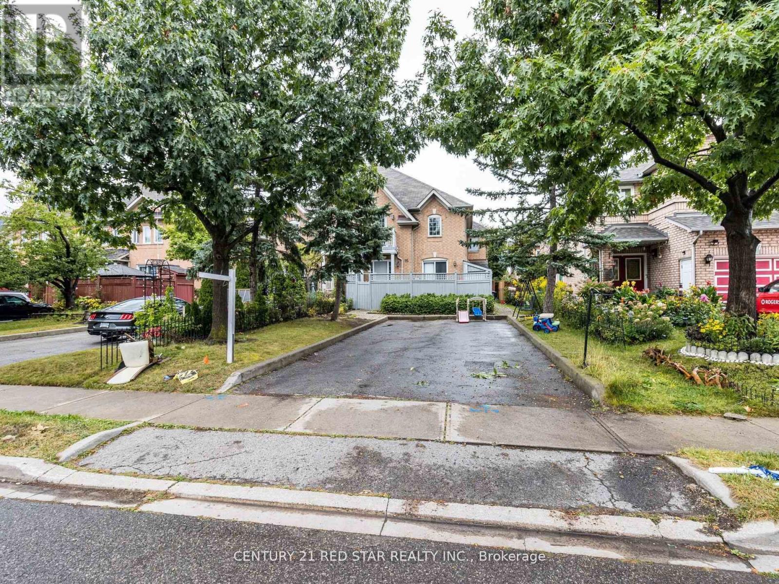 95 Yellow Brick Rd, Brampton, ON L6V 4K7