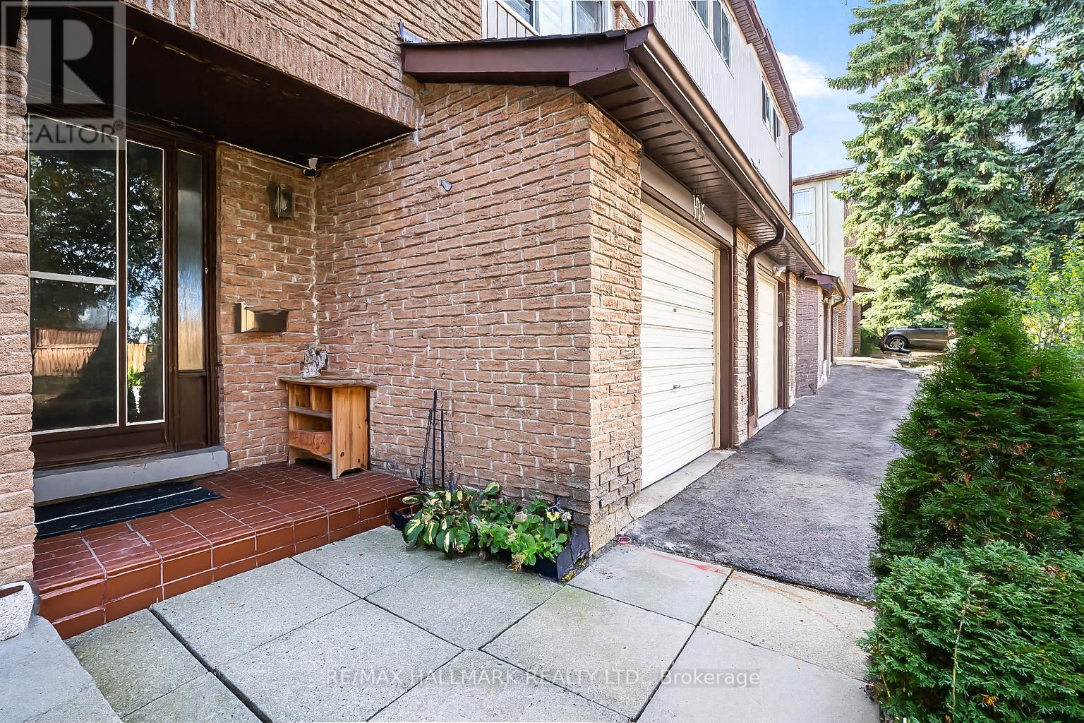 19 195 Trudelle St, Toronto, ON M1J 3K3