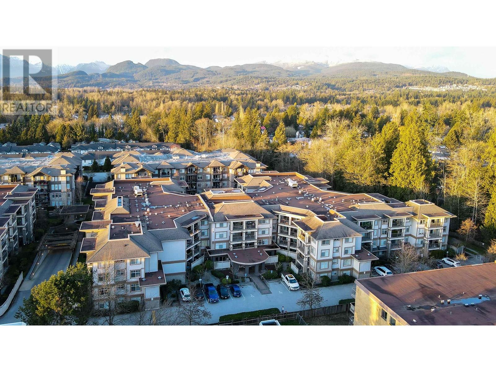 12248 224 Street Unit 222, Maple Ridge, BC V2X 6B8