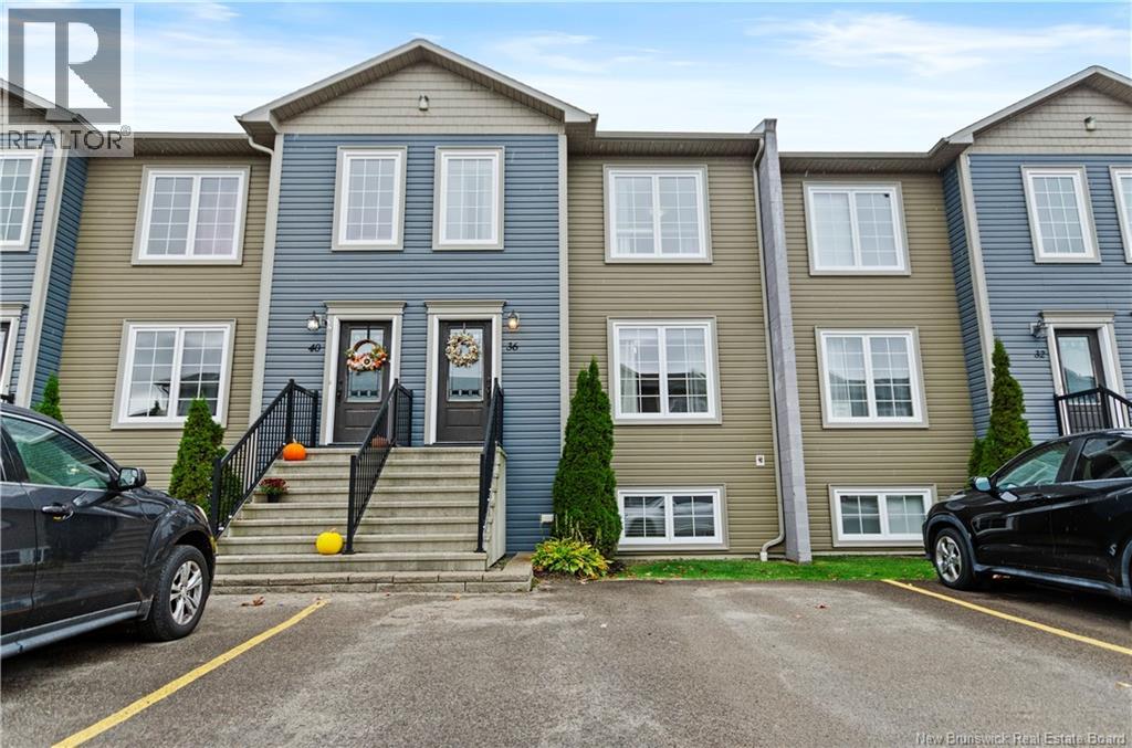 36 Westin Ln, Fredericton, NB E3A 5X2