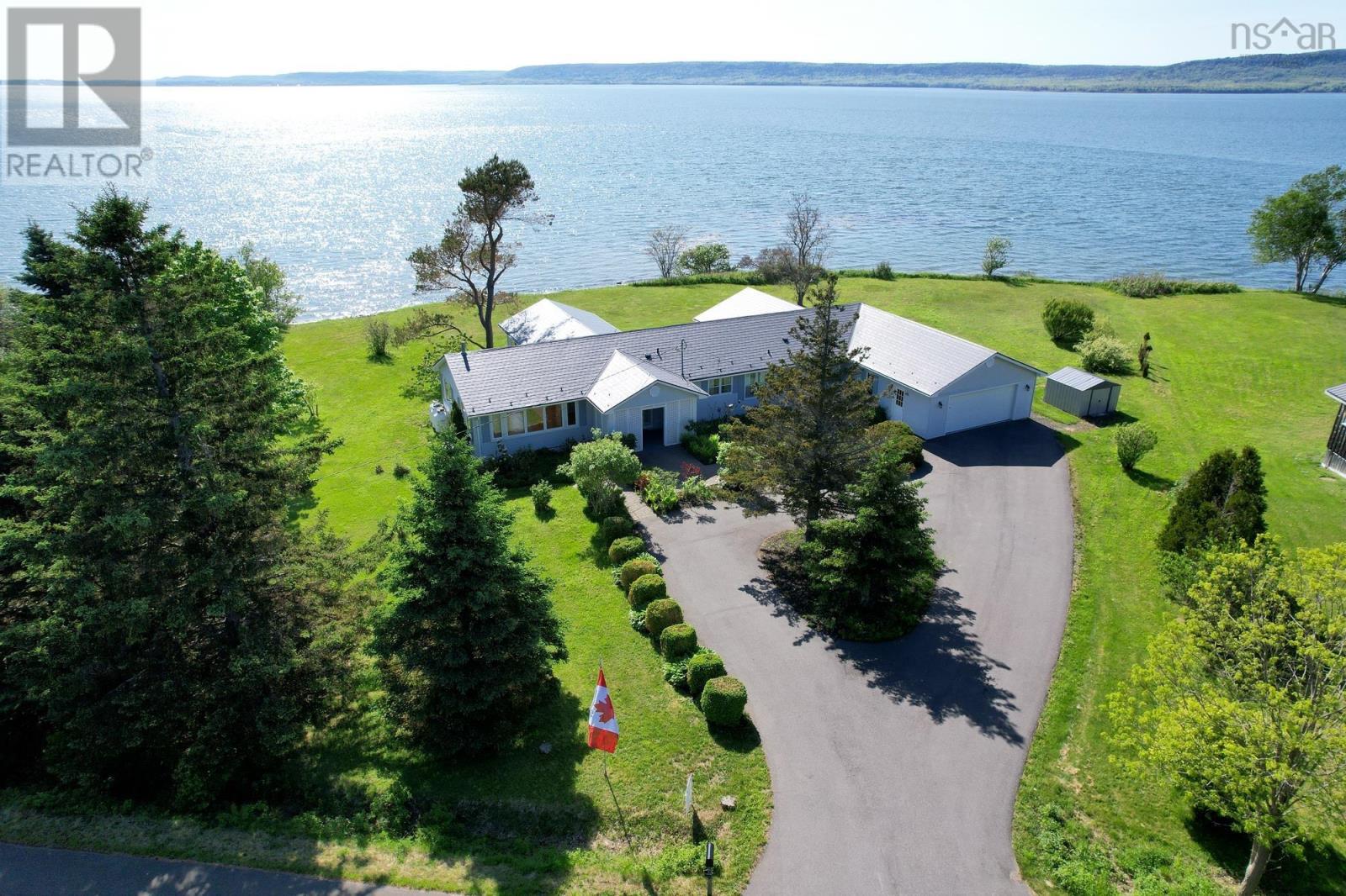 27 Twin Cove Rd, Clementsport, NS B0S 1E0