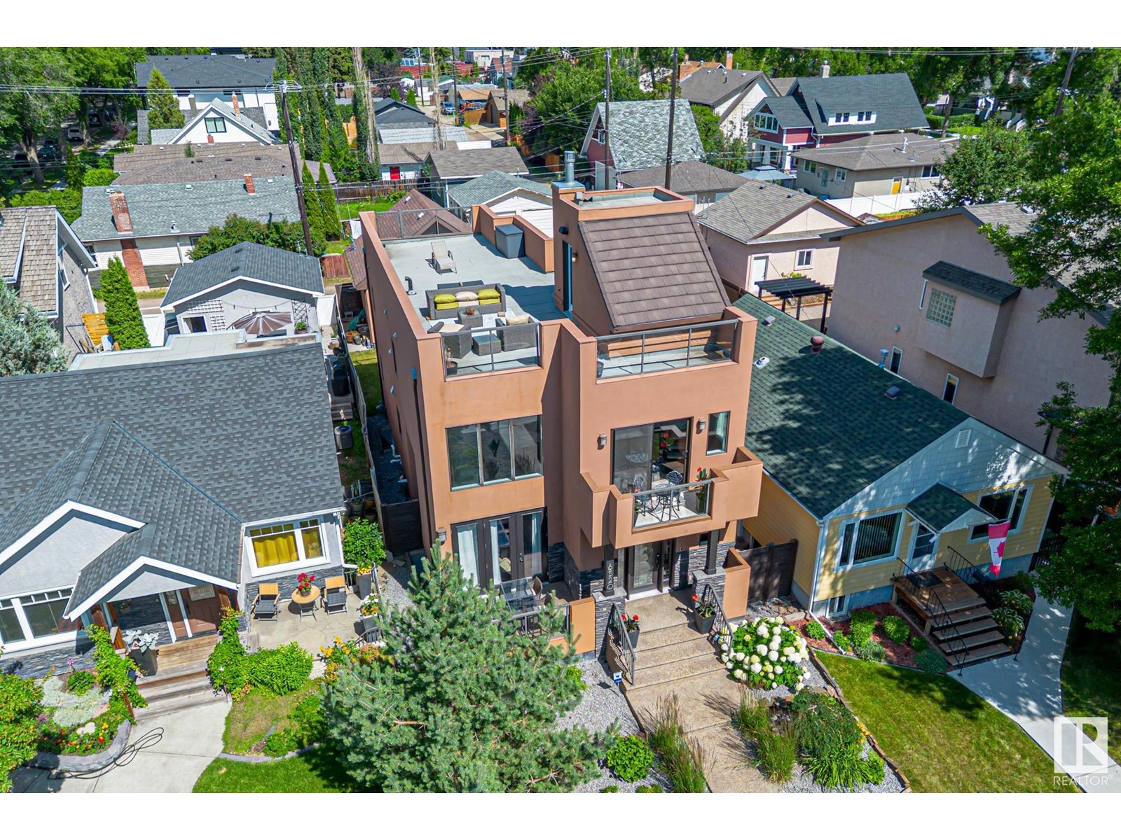 111 Av Nw Unit 6520, Edmonton, AB T5W 0L8