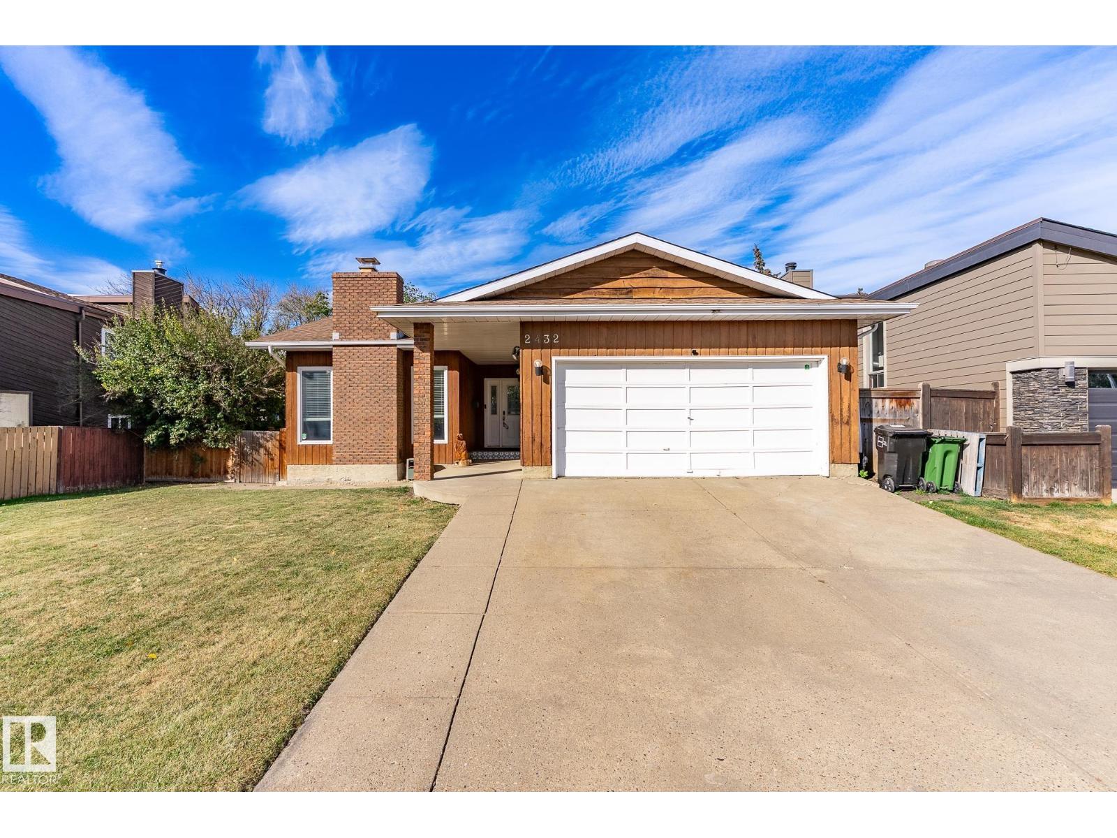 106 St Nw Unit 2432, Edmonton, AB T6J 4K5