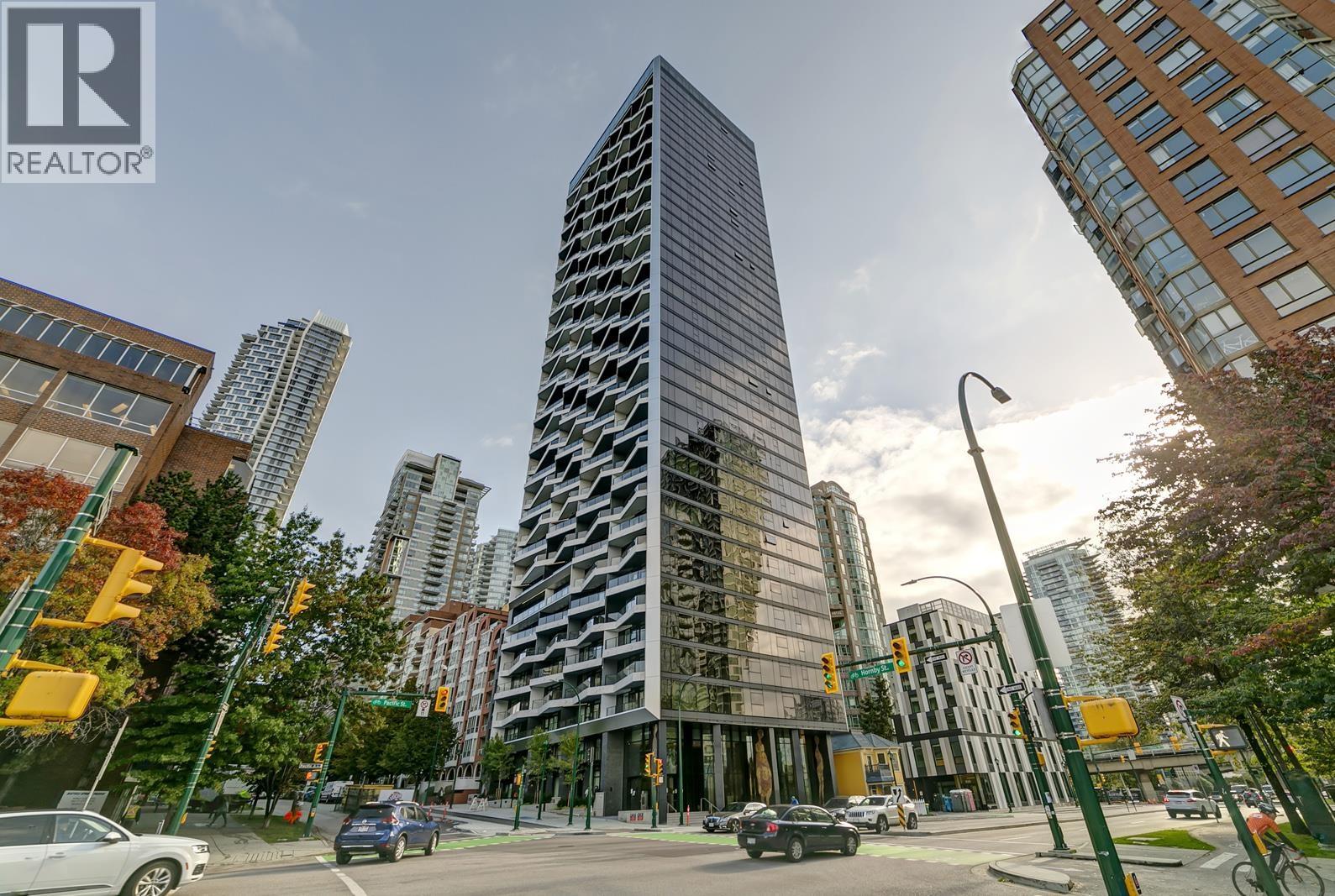 889 Pacific Street Unit 402, Vancouver, BC V6Z 1C3