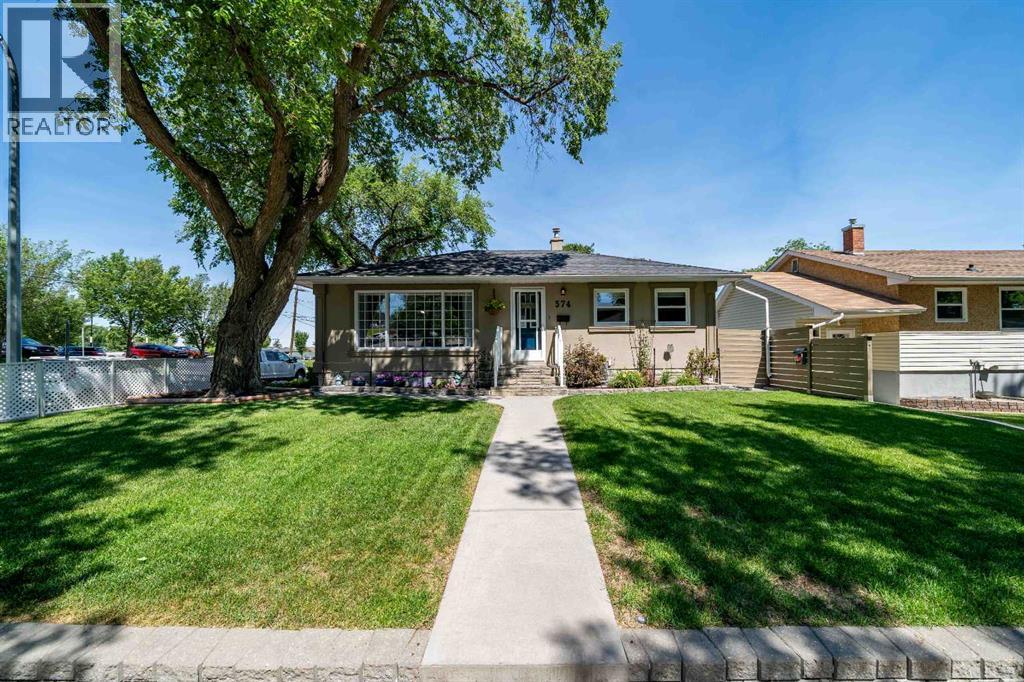 4 Street Sw Unit 574, Medicine Hat, AB T1A 4G1