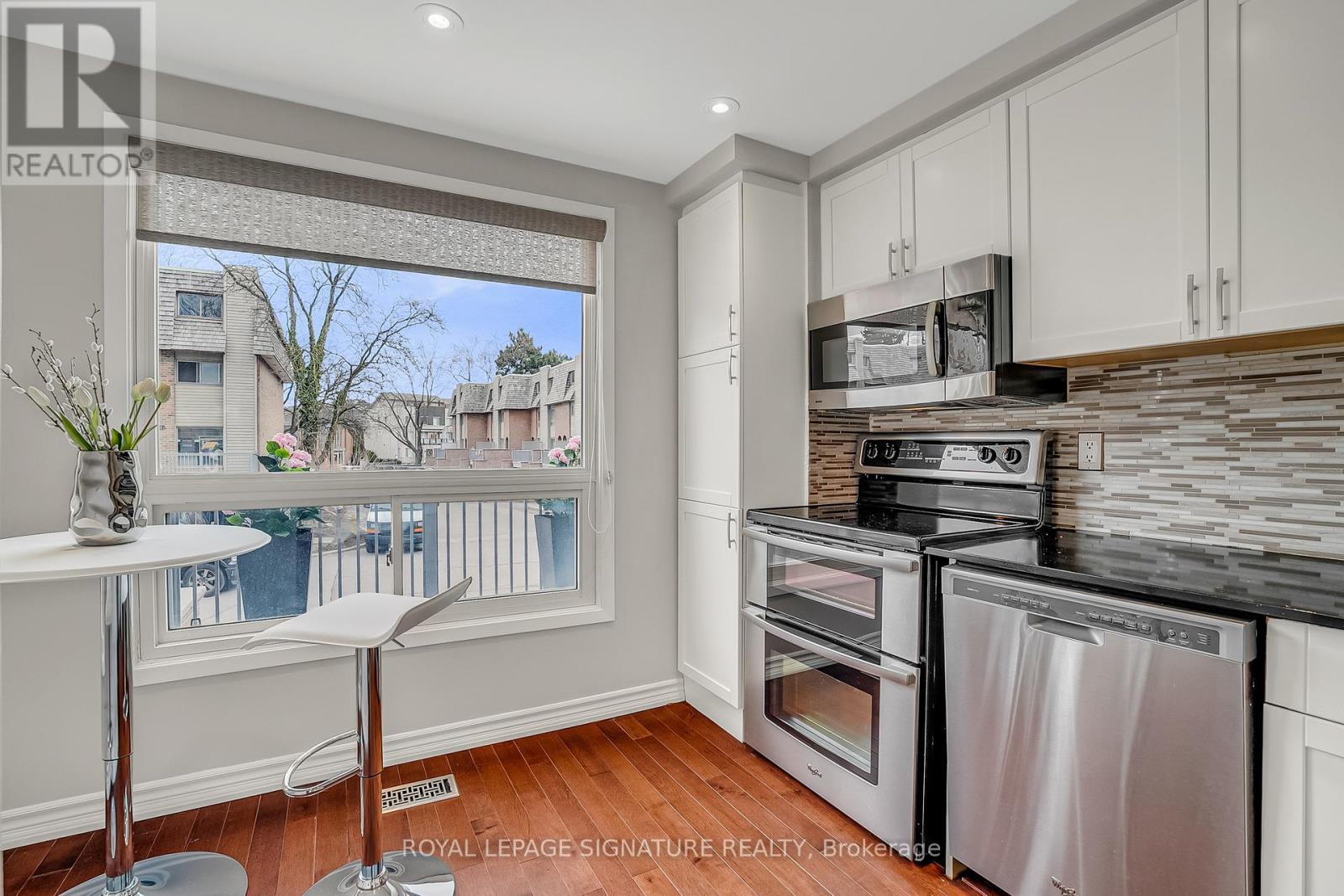 22 Dutch Myrtle Way, Toronto, ON M3B 3K8