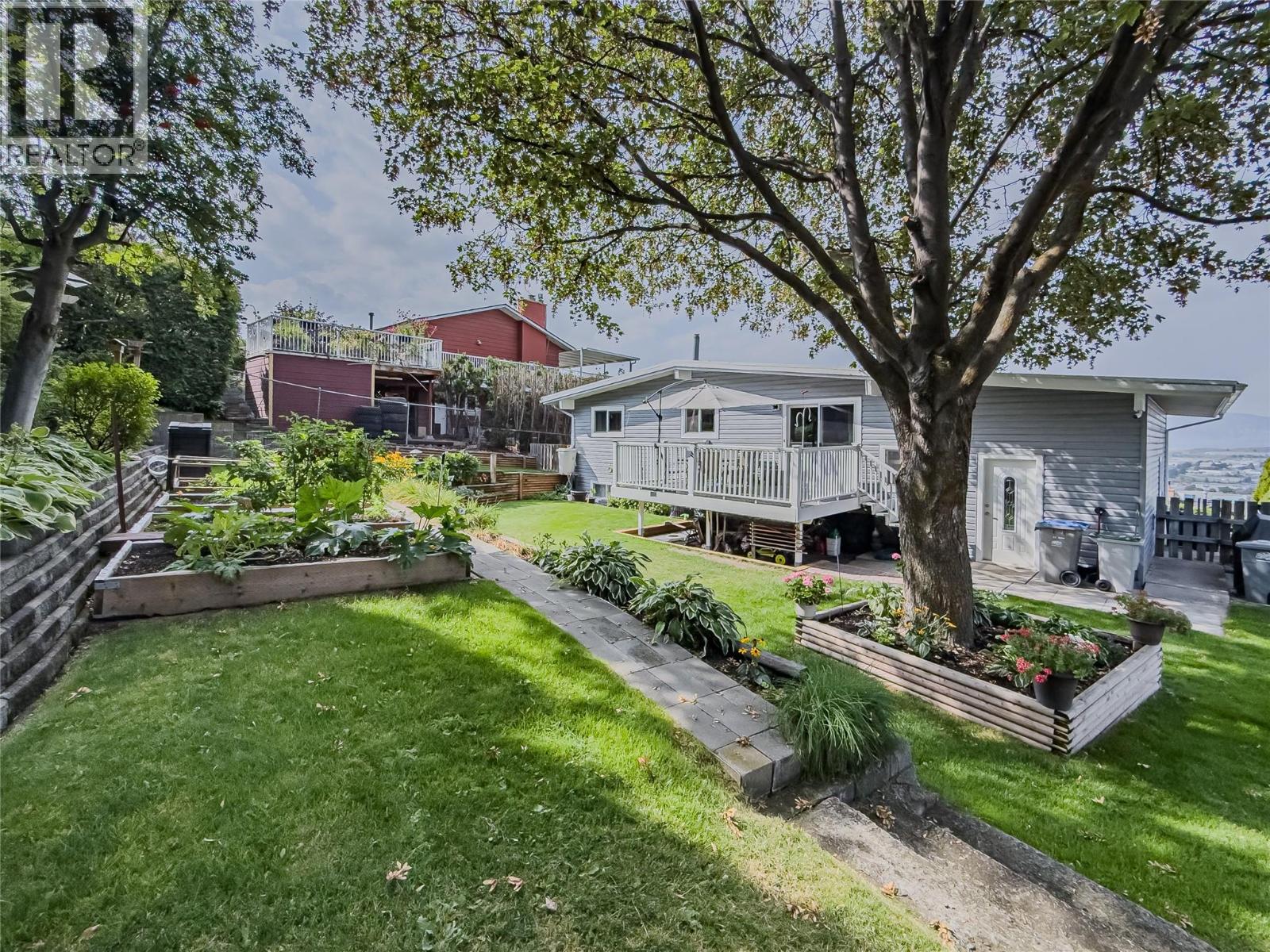 1659 Springhaven Pl, Kamloops, BC V2E 1C7