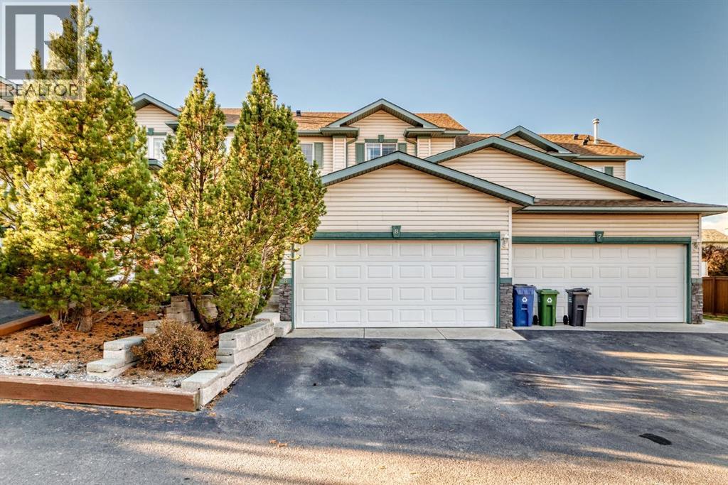 122 Bow Ridge Crescent Unit 8, Cochrane, AB T4C 1V9