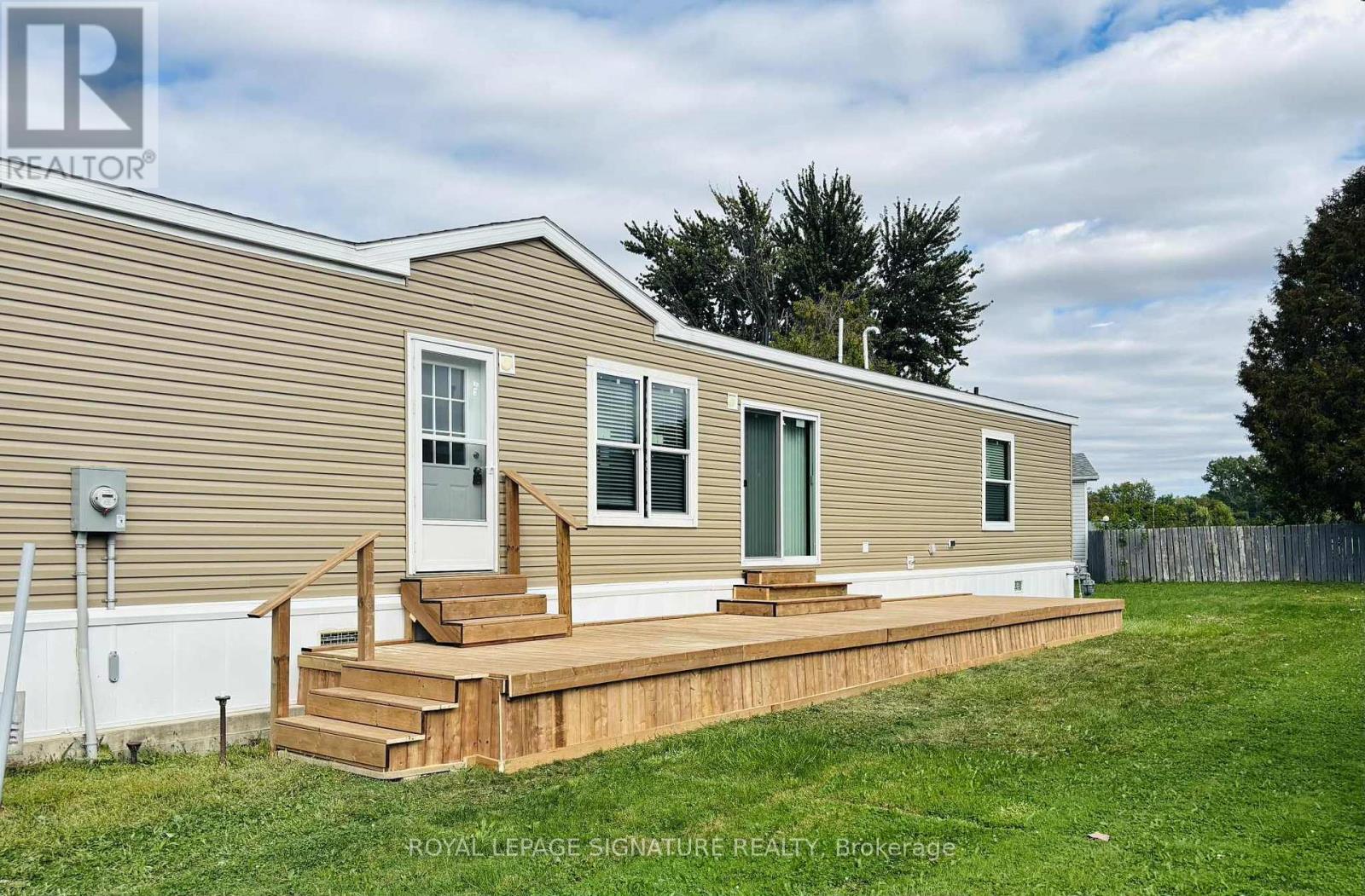 126 Regency Dr, Chatham-Kent, ON N7L 5A3