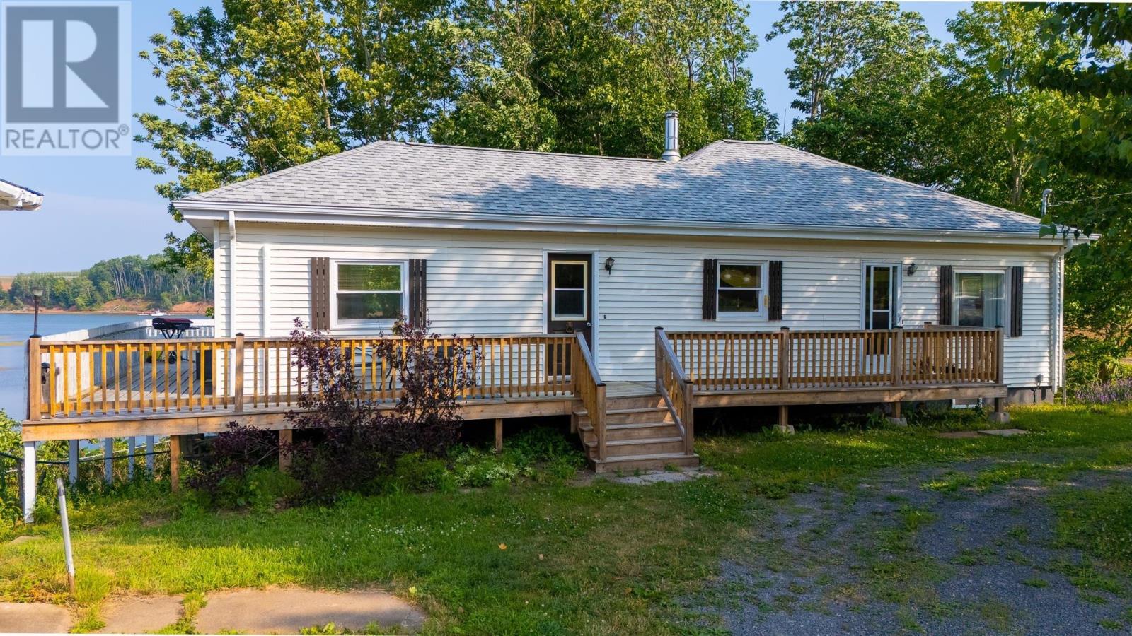 1258 Pereau Rd, Upper Pereau, NS B0P 1H0