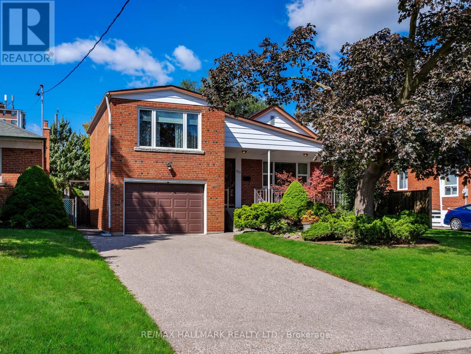 60 Greylawn Cres, Toronto, ON M1R 2V6