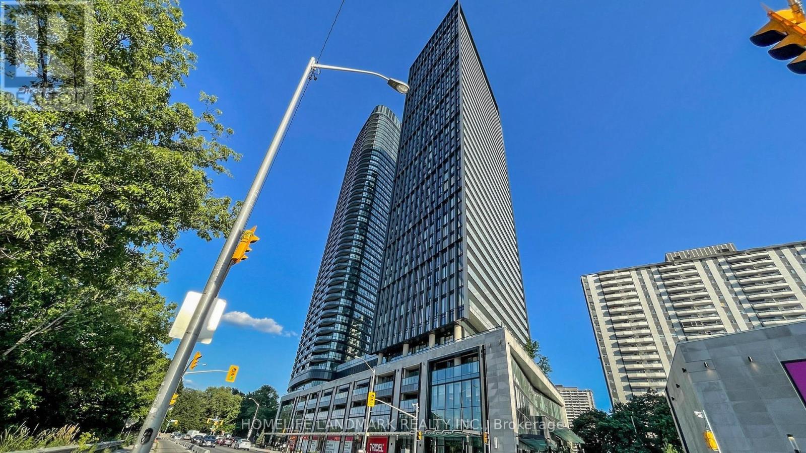 2205 575 Bloor St E, Toronto, ON M4W 0B2