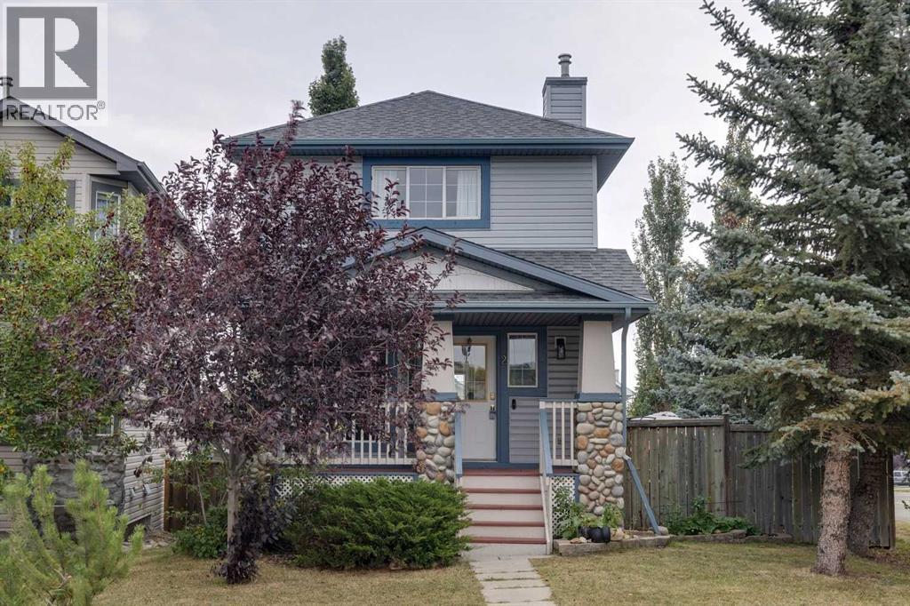 2 Hidden Hills Ter NW, Calgary, AB T3A 6E1