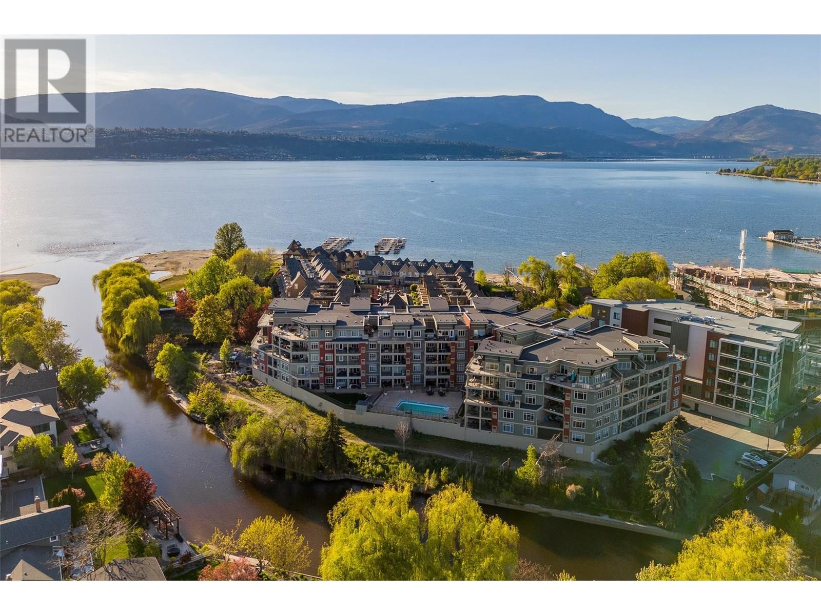 3865 Truswell Road Unit 204, Kelowna, BC V1W 3K9