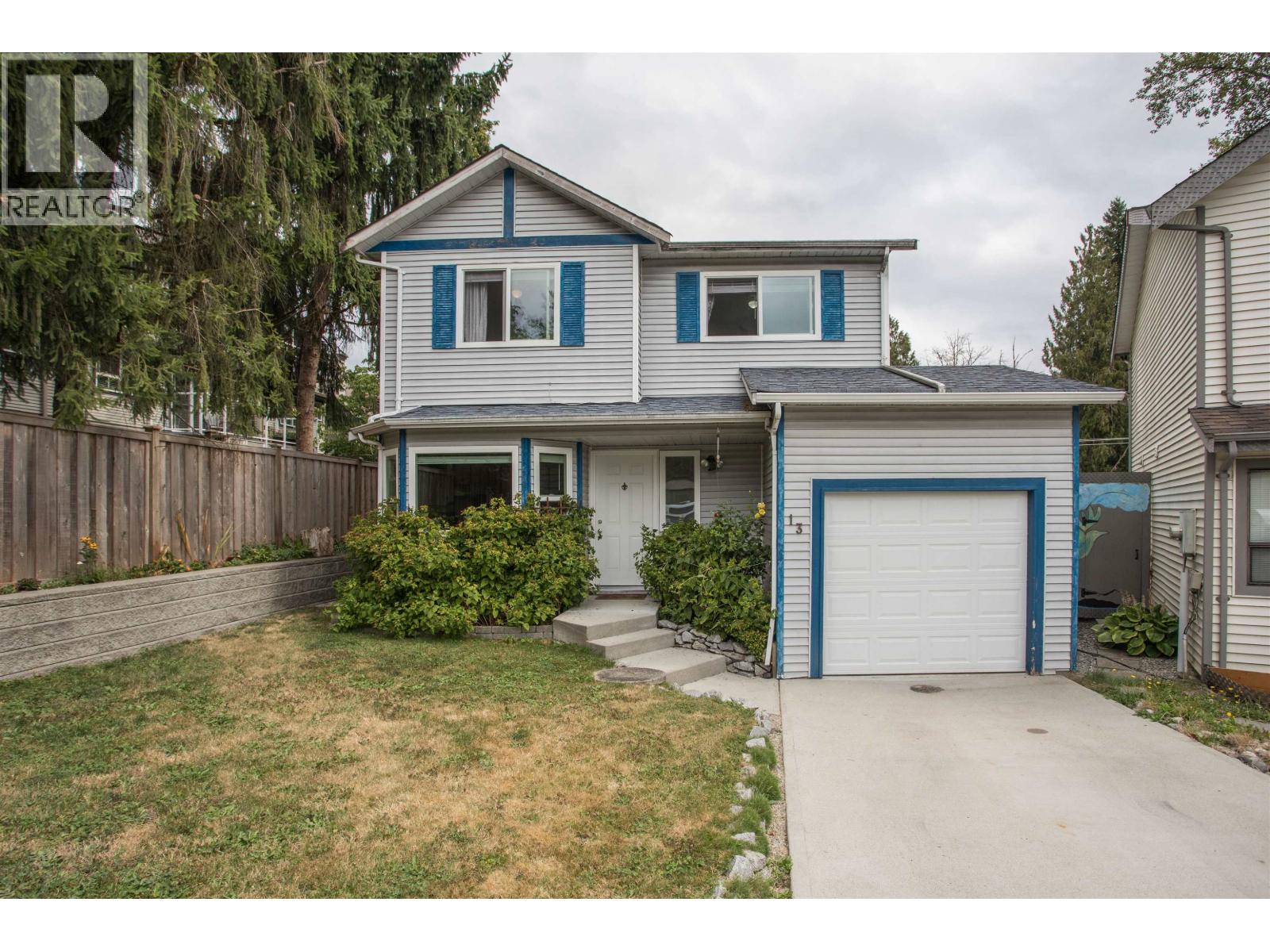 11125 232 Street Unit 13, Maple Ridge, BC V2X 3R3