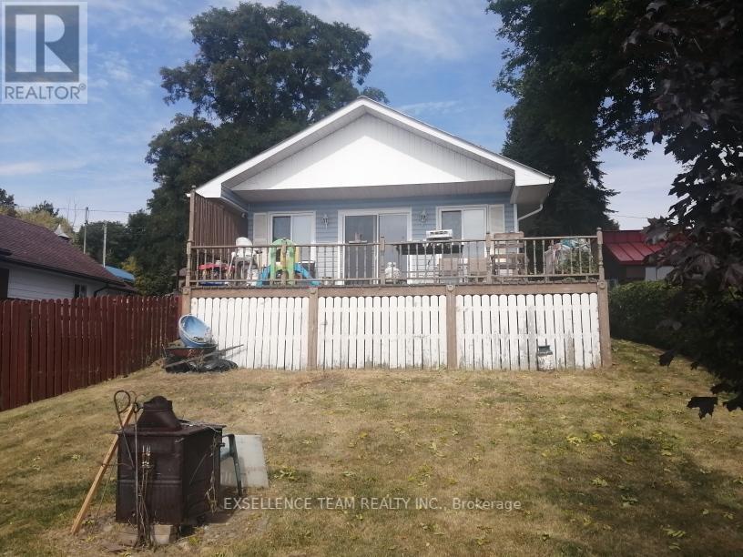 6803 St Louis Point Rd S, South Glengarry, ON K0C 2E0