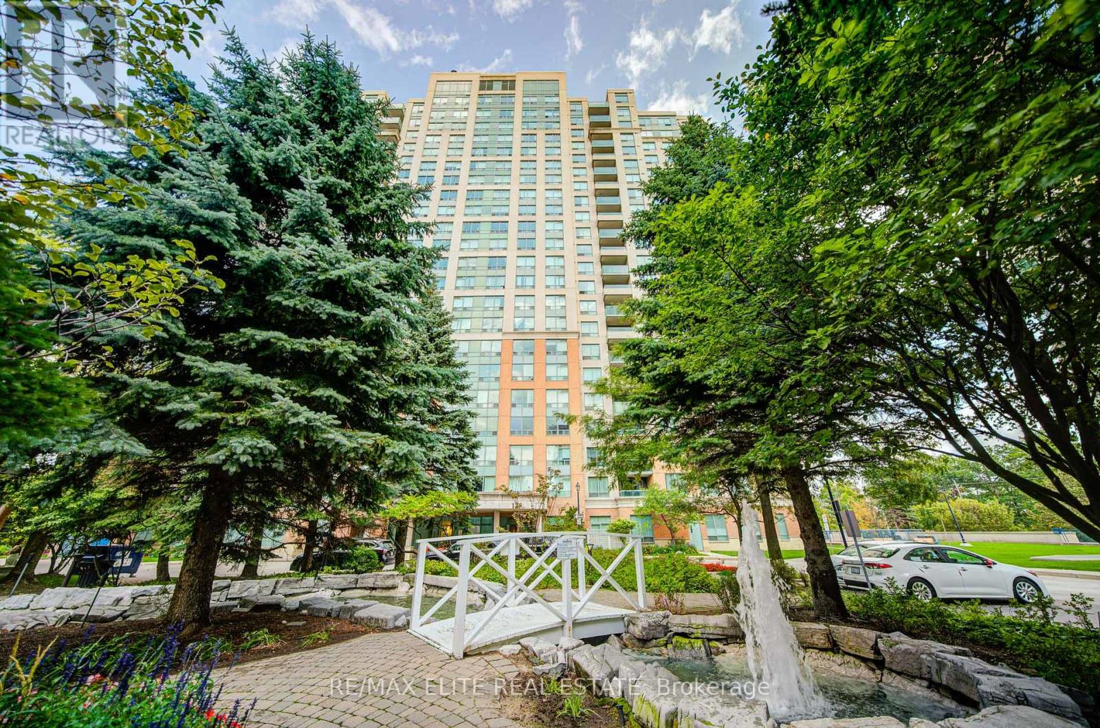 538 125 Omni Dr, Toronto, ON M1P 5A9