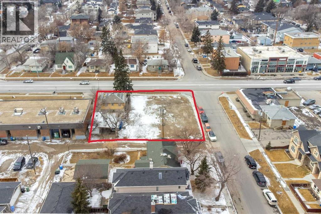 2620 Centre St NE, Calgary, AB T2E 2V4