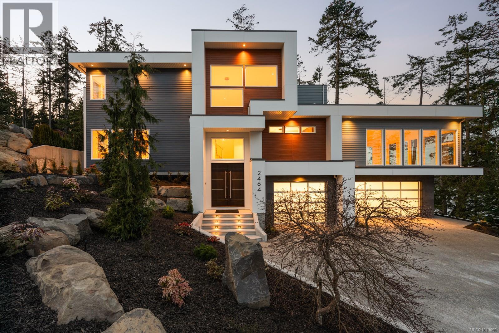 2464 Tryon Rd, North Saanich, BC V8L 5H8