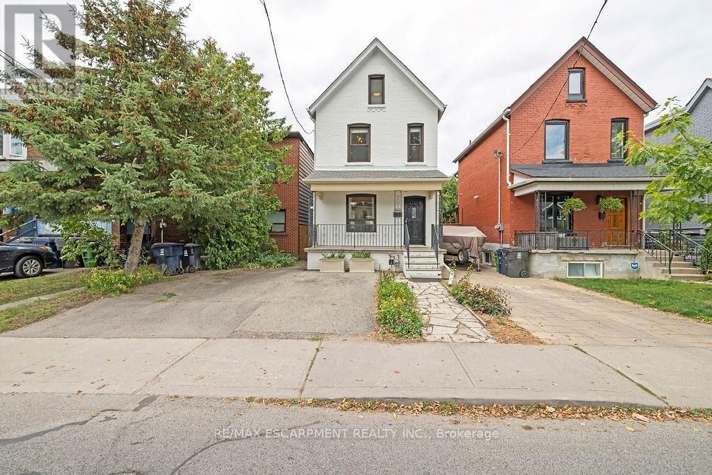 406 Margueretta St, Toronto, ON M6H 3S5