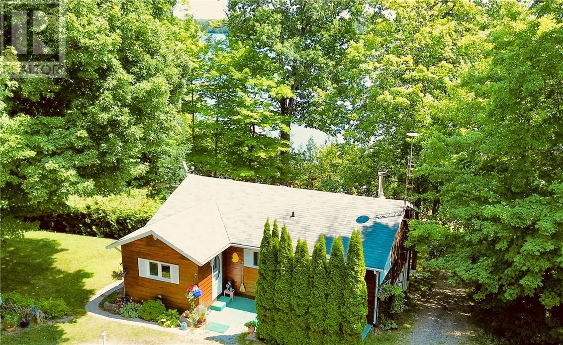 700 Ice Lake Dr, Gore Bay Manitoulin Island, ON P0P 1H0