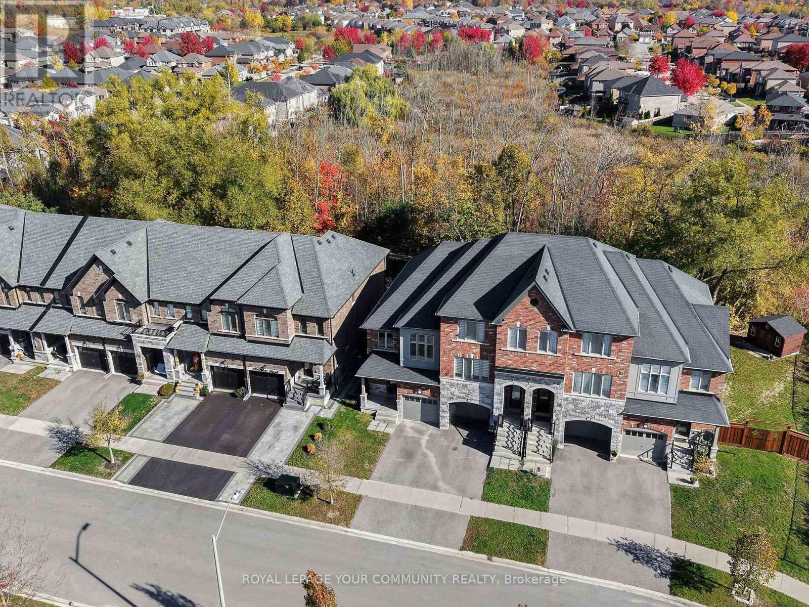 2112 Dale Rd, Innisfil, ON L9S 0L4