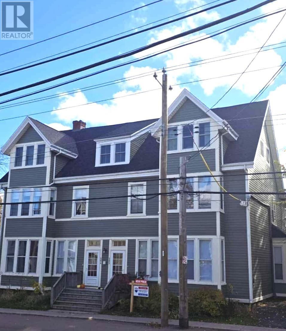 202 Euston St, Charlottetown, PE C1A 1W8