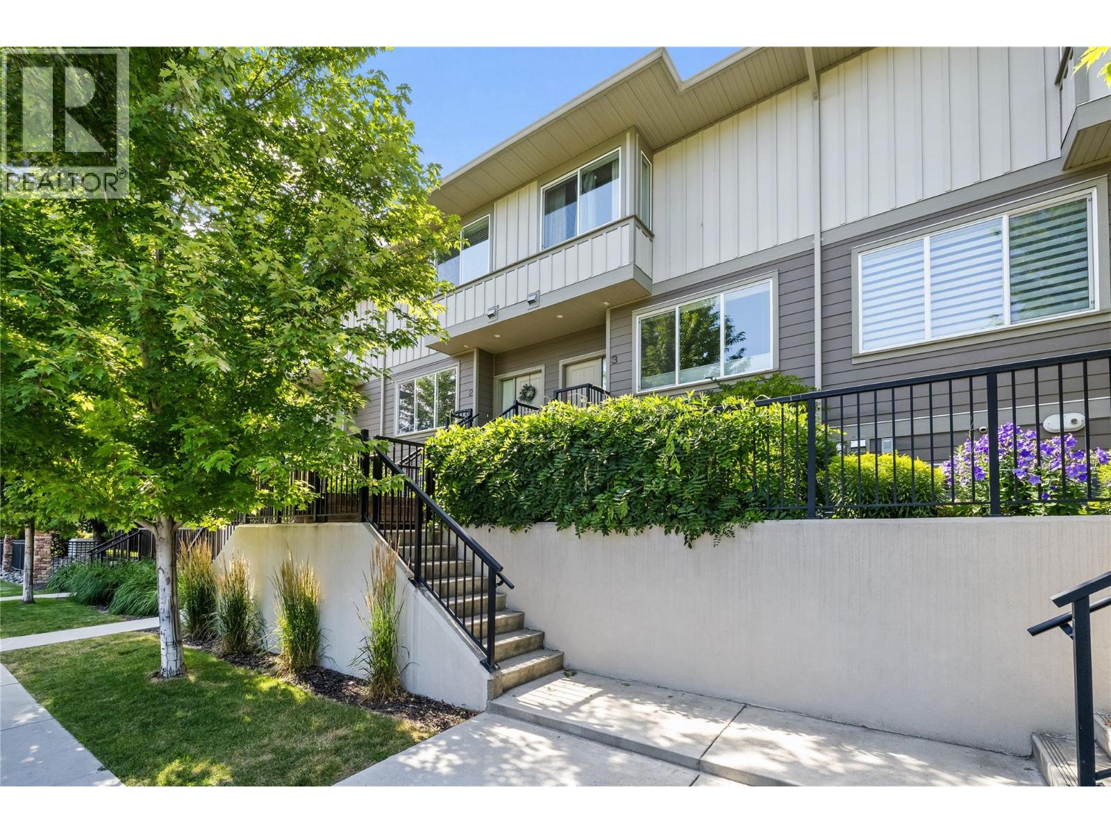 300 Drysdale Boulevard Unit 3, Kelowna, BC V1V 3E6