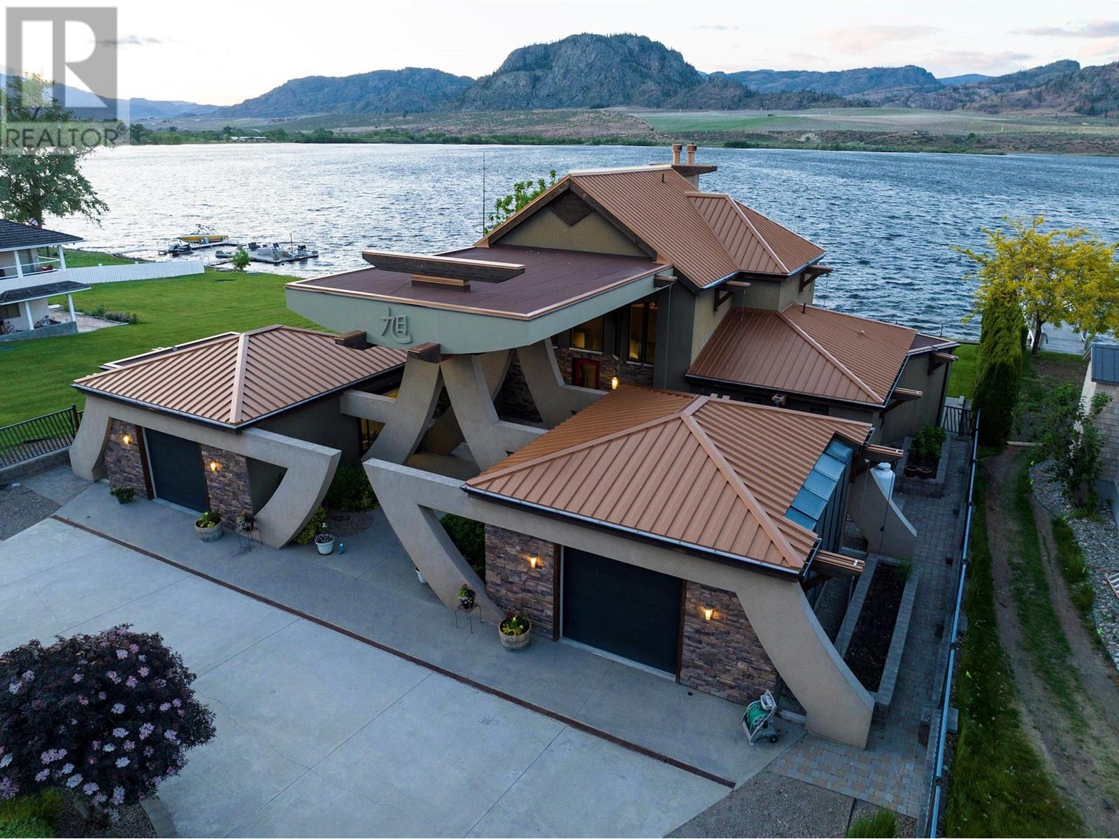 17949 87 Street, Osoyoos, BC V0H 1V2