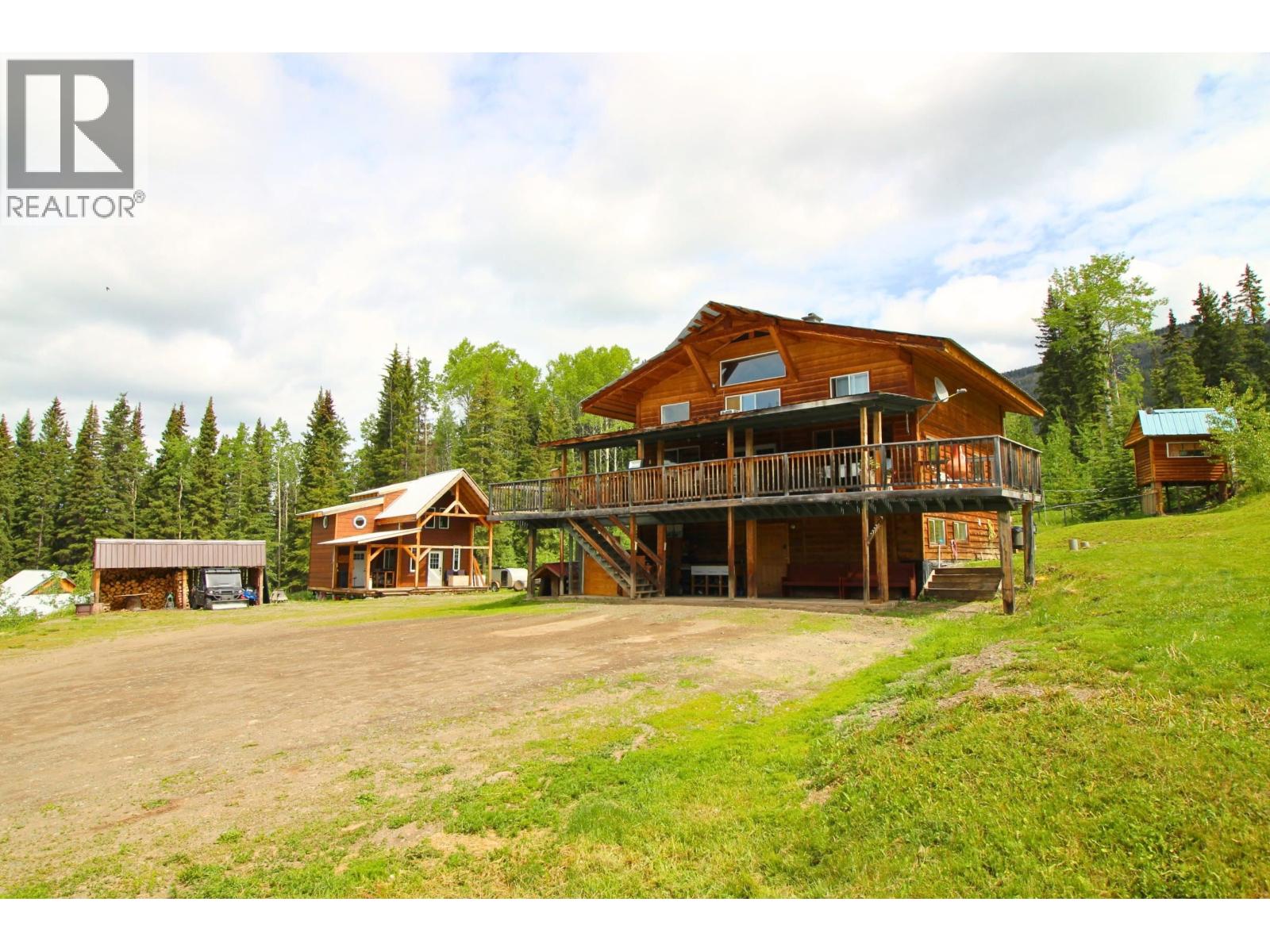 16466 Baggerman Rd, Houston, BC V0J 1Z0