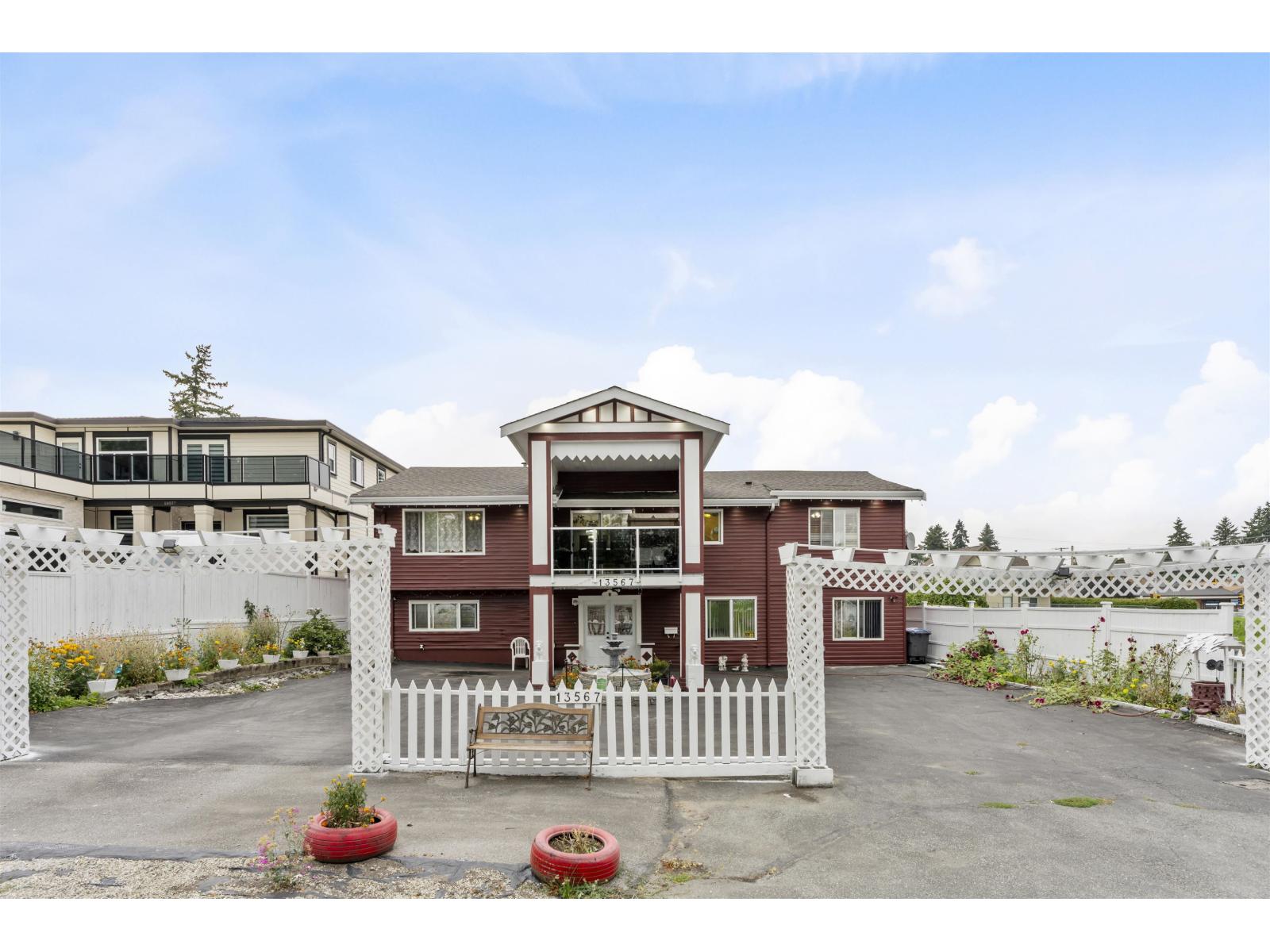 67 Avenue Unit 13567 #a, Surrey, BC V3W 2C1
